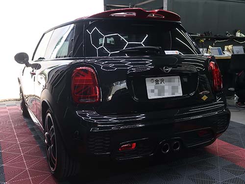 MINI F56のヘッドユニットを最新化!ID6+CarPlayフルスクリーン+ナビ地図2025化