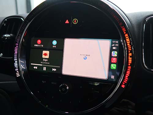 フルスクリーン表示のAppleCarPlay