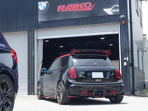内外装の統一感と機能性を高めたMINI JCW