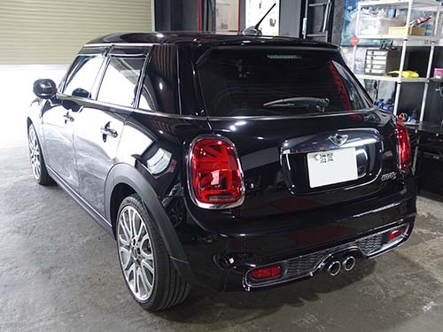 【MINI F55】DIXCEL製ブレーキディスク&AMSECHS製低ダストパッドで安心メンテナンス!