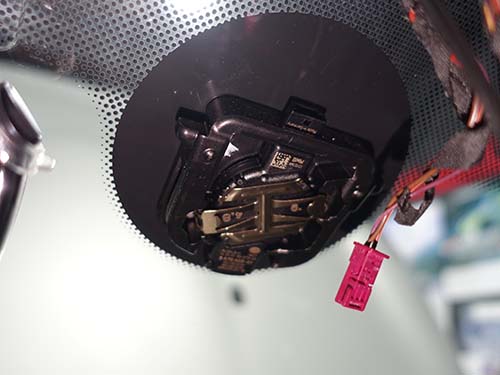 オートライトセンサーの交換作業