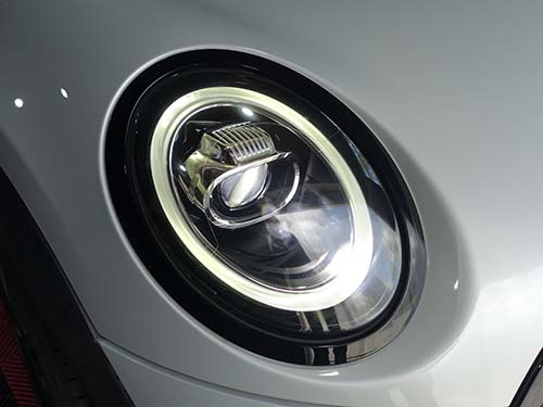 LCIモデル用LEDヘッドライト装着