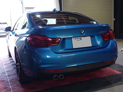 封印された機能を解放!BMW 4シリーズGCにハイビームアシストとCarPlay有効化