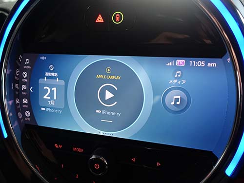 Apple CarPlay フルスクリーン表示