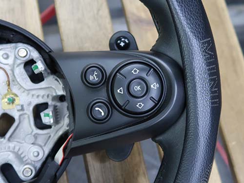 ステアリングを加工してパドルシフト取付