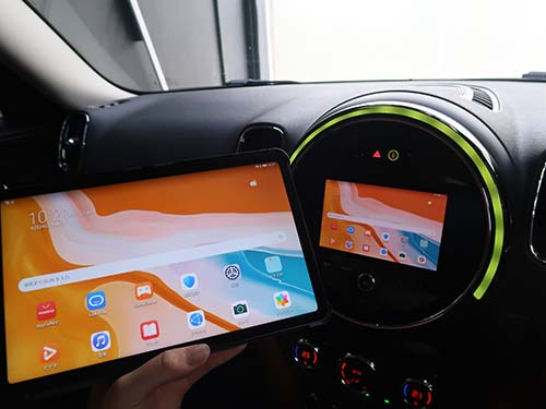 Android画面ミラーリング中