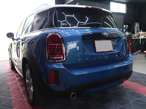 MINI クロスオーバーにApple CarPlay追加!認証コード方式で対応