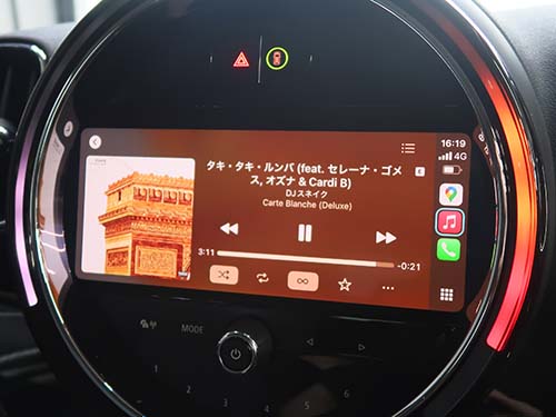 地図アプリや音楽アプリ