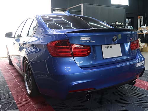 【BMW F30】NO SIGNAL表示でナビ使えず…NBT ID3ヘッドユニット交換修理で完全復活!