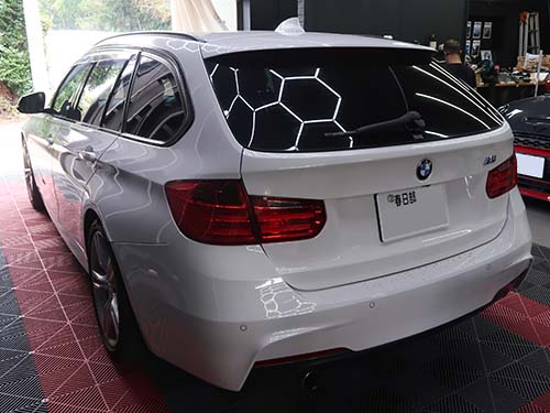 【BMW 3シリーズツーリング】NBT地図データを12年分アップデート&コーディング施工