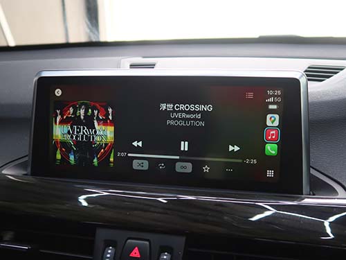 フルスクリーン表示中のAppleCarPlay