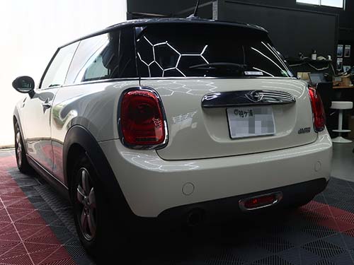 MINI F56 クーパー 謎の警告「車両動き出し注意」はバネ交換で解決!