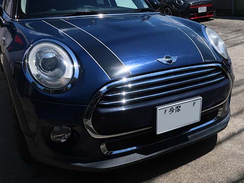 交換前の劣化したトリムカバー