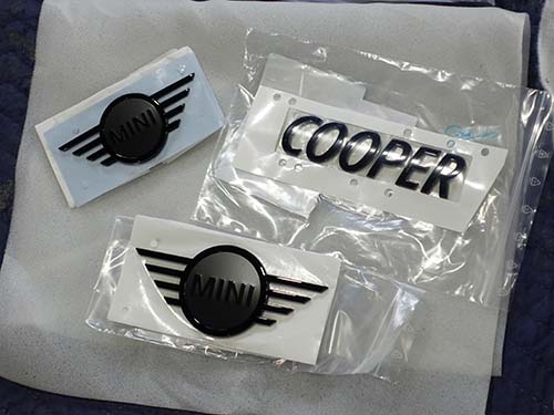 ピアノブラックエクステリア(モデルレター(COOPER))