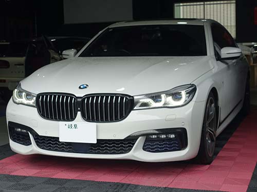 BMW 7シリーズセダン(G12) 750Li