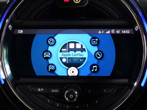 MINI F56 カープレイ有効化