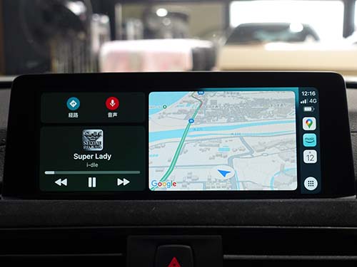 フルスクリーン表示でAppleCarPlay