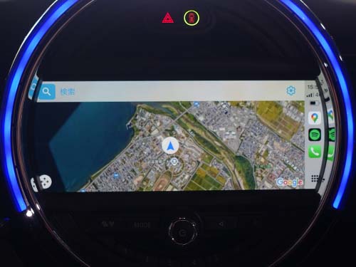 AppleCarPlayがワイヤレス&フルスクリーンで使える