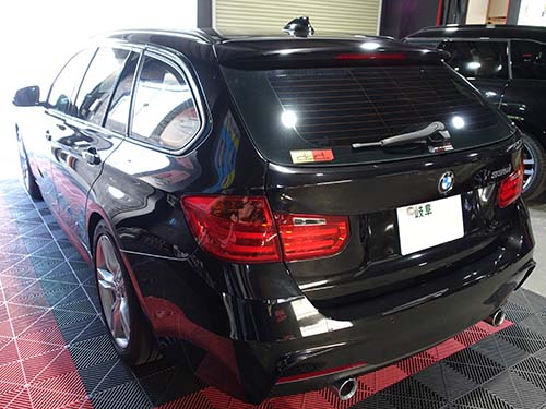 BMW モニター修理|F31 335i モニター内部の気泡模様を純正中古モニター交換で修理
