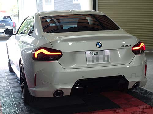 新車納車直後のBMW 2シリーズクーペ G42 コーディング施工