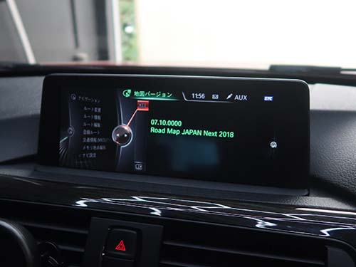 第3世代ナビ(NBT ID3)搭載のBMW F30 カープレイ