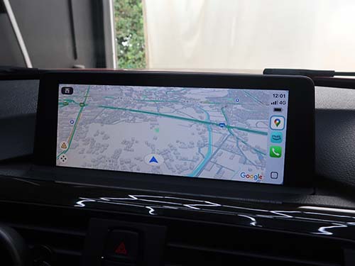 第3世代ナビ(NBT ID3)搭載のBMW F30 カープレイ