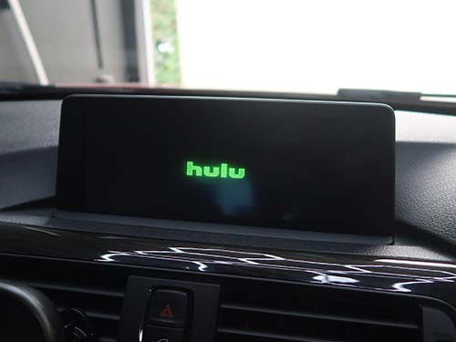 Amazon Fire TV Stickを接続し動画コンテンツを再生