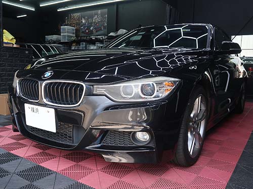 BMW F30 モニター修理|新品45万円を中古品交換で対応