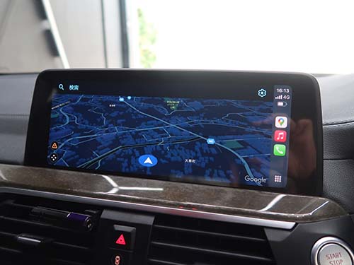 Apple CarPlayをフルスクリーン化