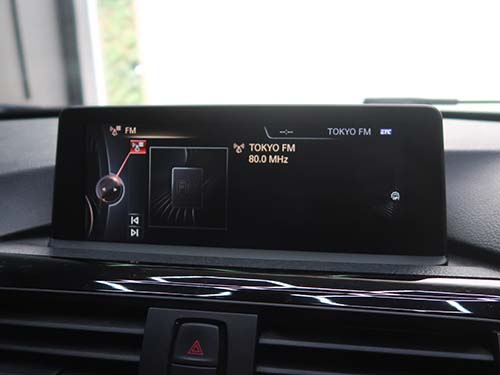 ナビ、バックカメラ、ラジオ、USBオーディオ、Bluetoothといった全機能が復活