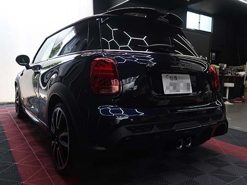 F56 JCW ミニ オーディオ・デッドニング・プロテクションなど多彩なカスタム