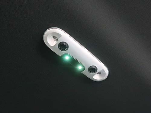 5ドア用ミニ純正LEDルームライトを流用装着