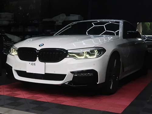 BMW 5シリーズセダン(G30) 530i