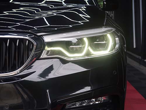 BMW 5シリーズ デイライト修理