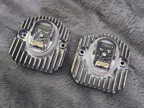 LEDモジュールについてはBMW純正新品へ交換