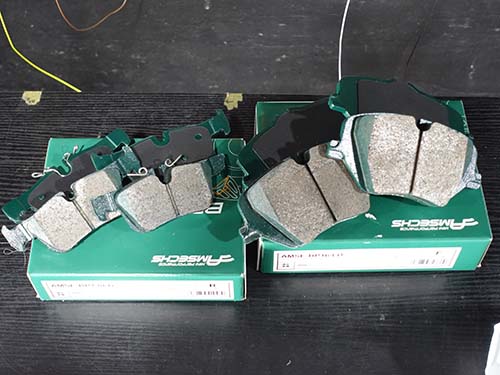 AMSECHS製低ダストブレーキパッド