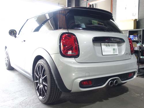 ミニ ハッチバック(F56) クーパーS(COOPERS)