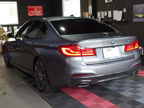 BMW 5シリーズセダン(G30) 523d