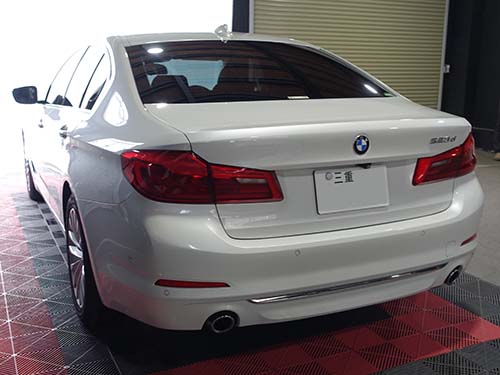 BMW 5シリーズセダン(G30) 523d