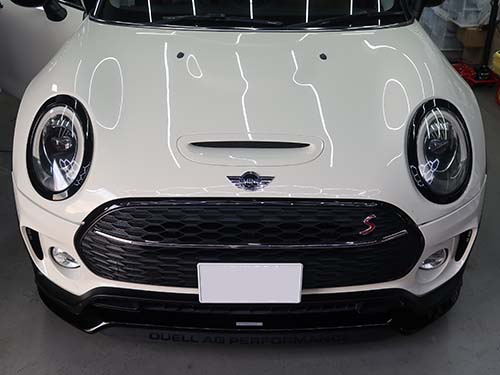 前期モデルのヘッドライト