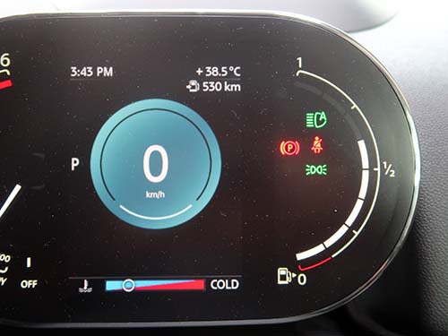 ライトスイッチを「AUTO」でロービーム点灯中にスイッチを押す