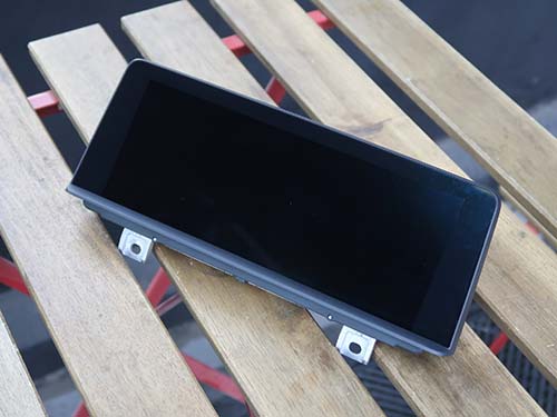 第4世代ヘッドユニット「EVO ID4」に対応するディスプレイ