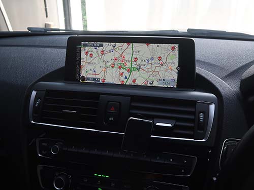 ナビ画面やバックカメラ映像もクリア