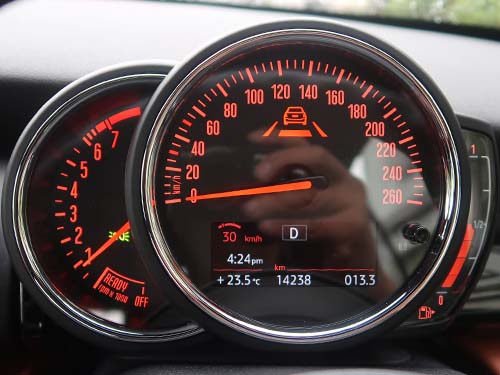 純正Apple CarPlayの有効化