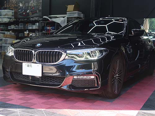 BMW 5シリーズセダン(G30) 523i