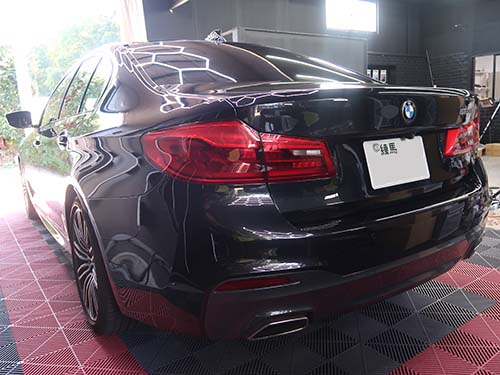 BMW 5シリーズセダン(G30) 523i