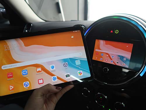 Androidスクリーンミラーリングも有効化