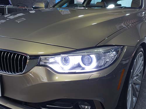 BMW 4シリーズ F36 デイライト時に眉毛ライトを消灯