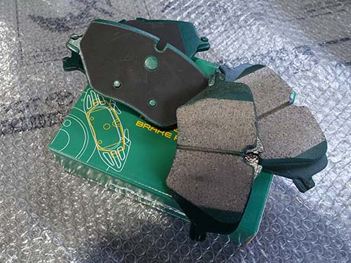 AMSECHS製低ダストブレーキパッド