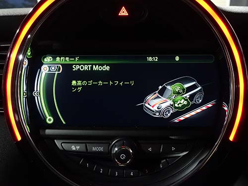 スポーティな走行感を楽しめるSPORTモード